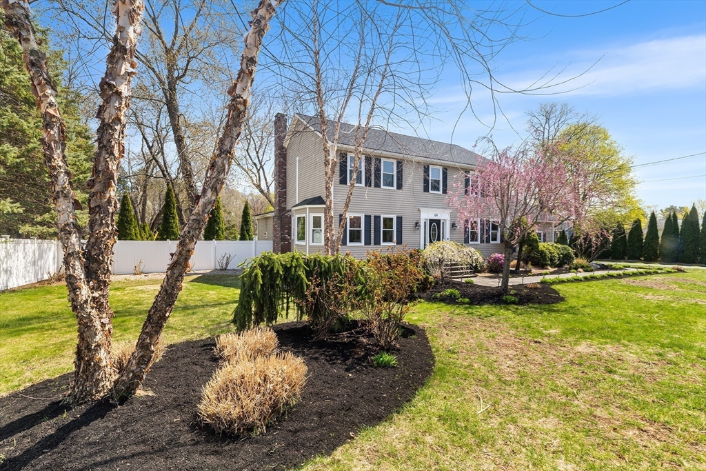 104 Holliston St