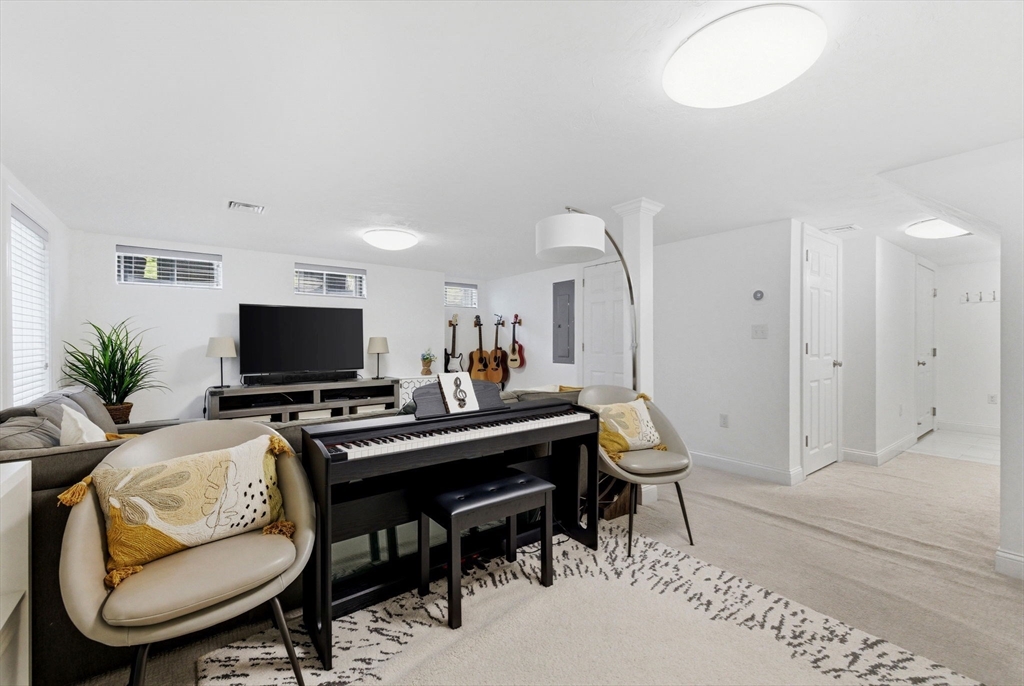 20 Jefferson Drive #20, Lexington, MA Photo #32