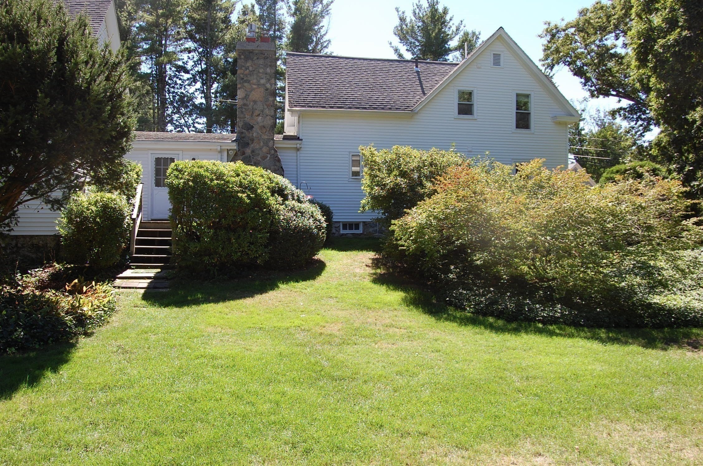 414 Central Street, Holliston, MA Photo #12