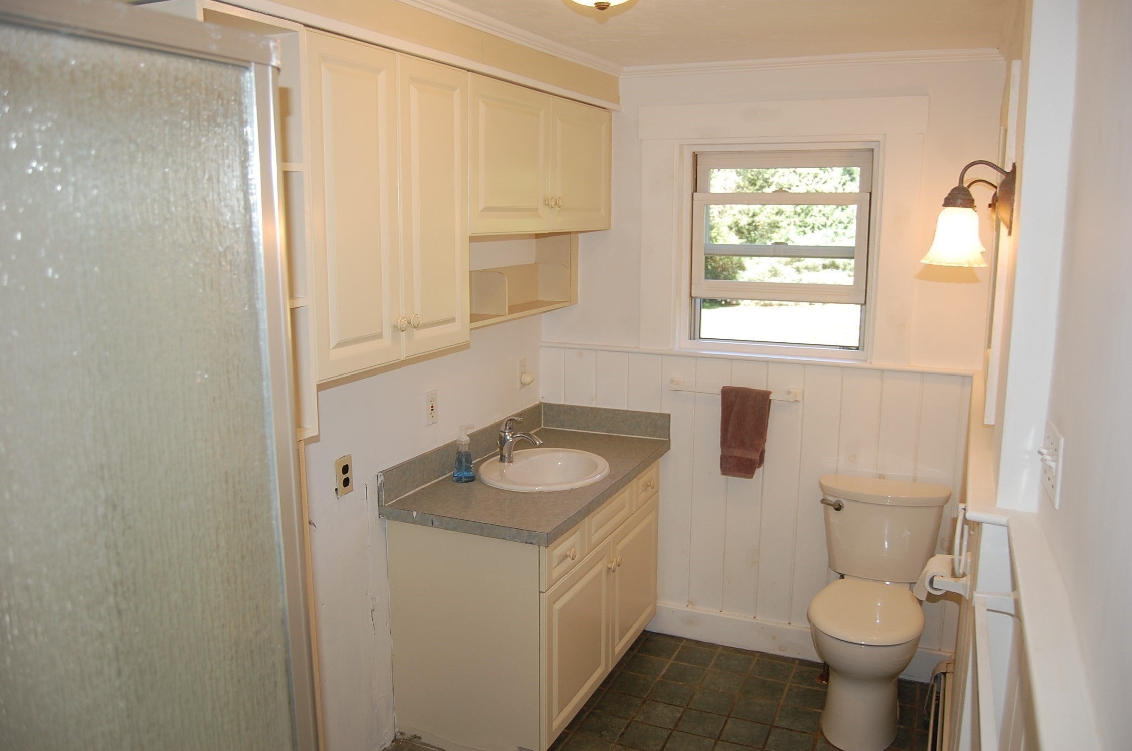 414 Central Street, Holliston, MA Photo #9