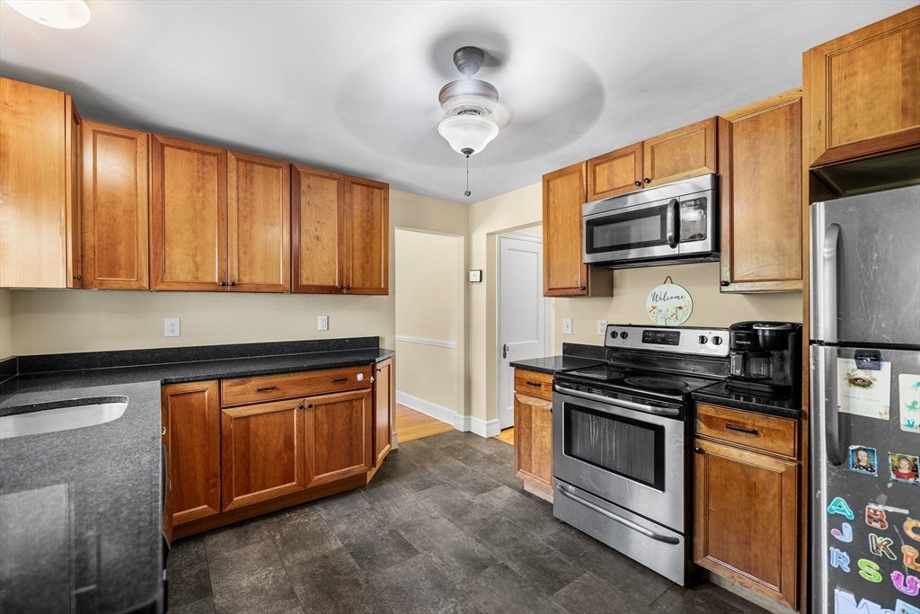 779 Oxford St S ST, Auburn, MA, 779 Oxford St S ST, Auburn, MA Photo #9