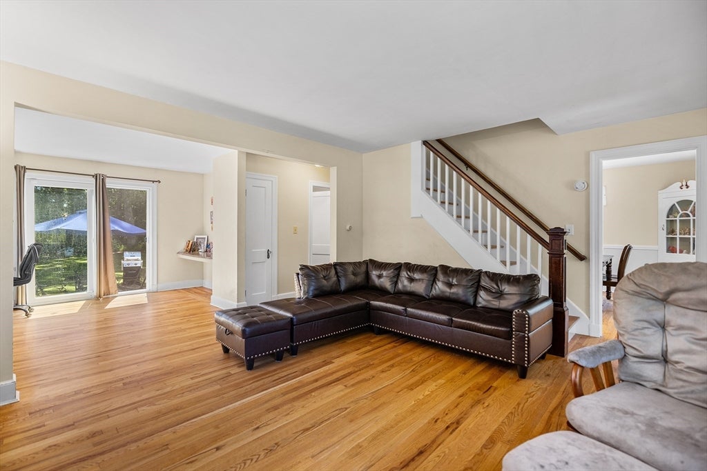 779 Oxford St S ST, Auburn, MA, 779 Oxford St S ST, Auburn, MA Photo #3