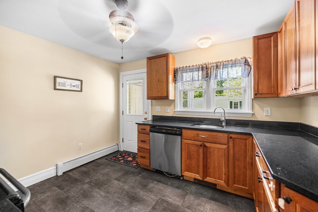 779 Oxford St S ST, Auburn, MA, 779 Oxford St S ST, Auburn, MA Photo #8