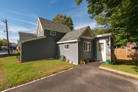 21 Myrtle Ave Sterling MA 01564