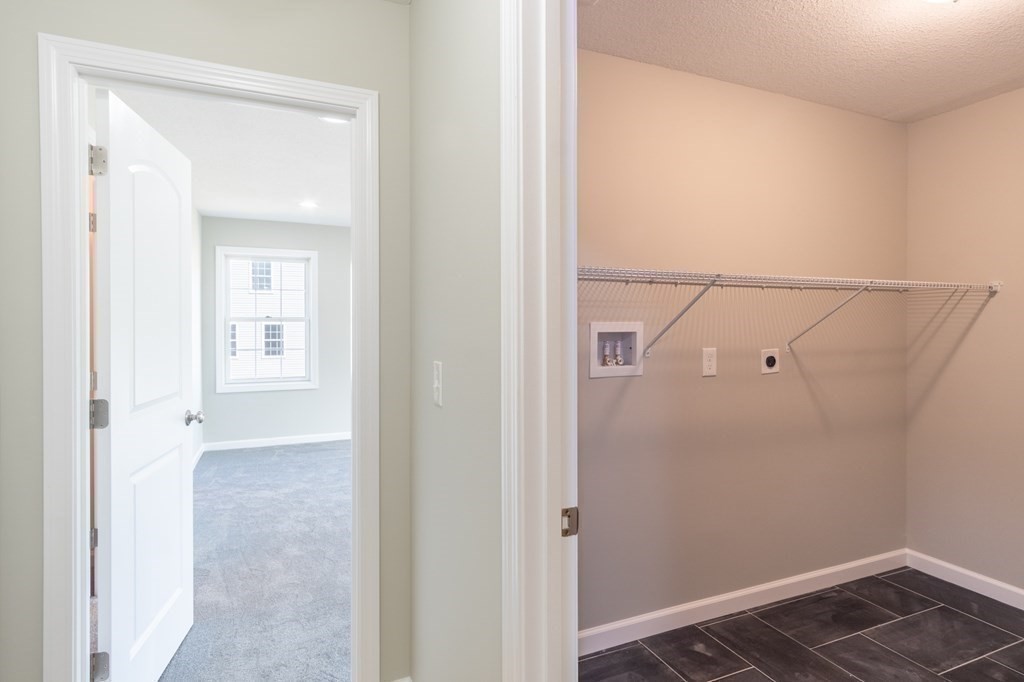 Wilbraham, Massachusetts 01095, United States, 4 Bedrooms Bedrooms, ,3 BathroomsBathrooms,Residential,Active,143262