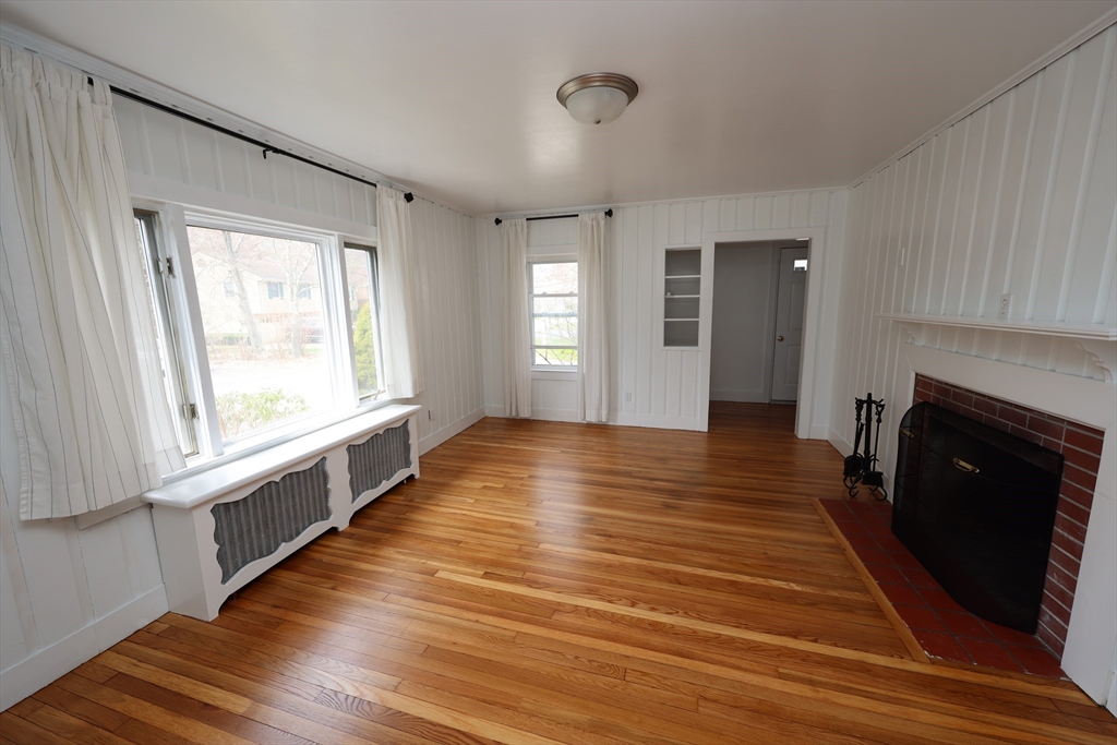 6 Vernon Avenue