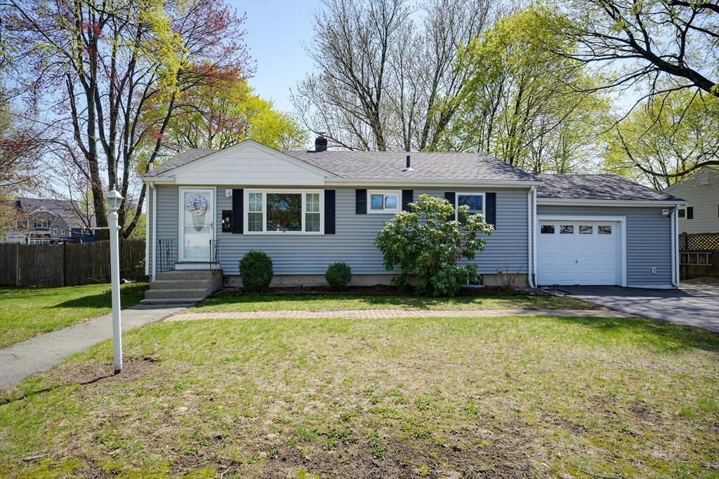 20 Lowell St