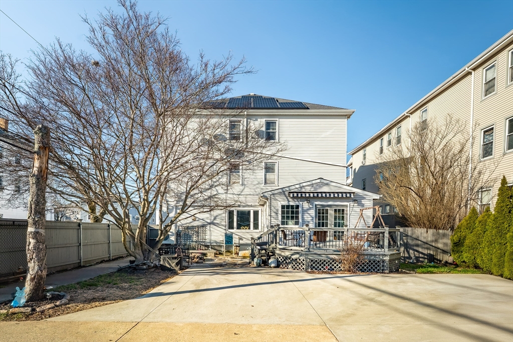 229 Palmer St