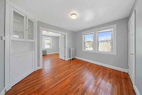 Photo of 25 Fifth Ave #2, Quincy, MA 02169 (MLS # 73483871)