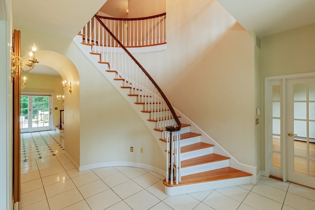 68 Elm St, Canton, MA Photo #5