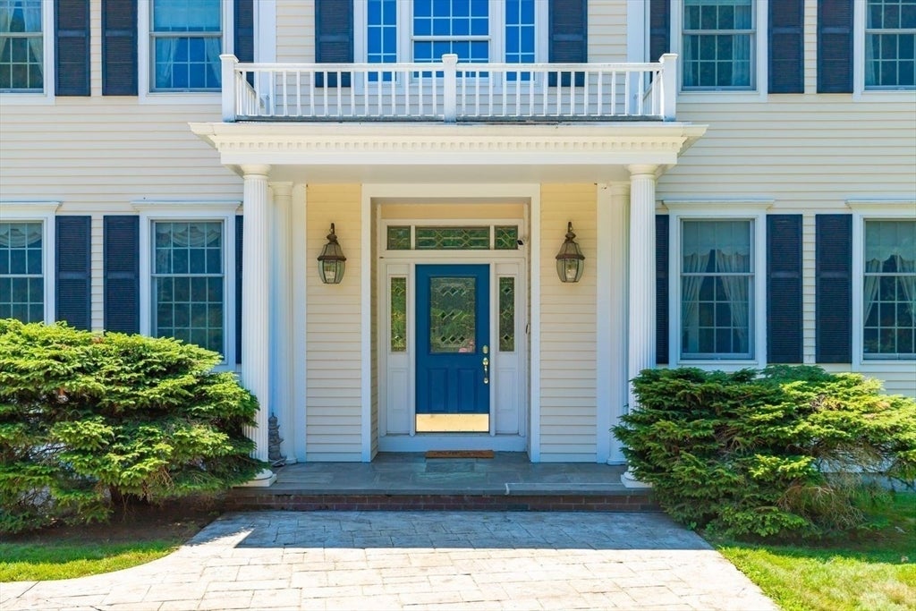 68 Elm St, Canton, MA Photo #4
