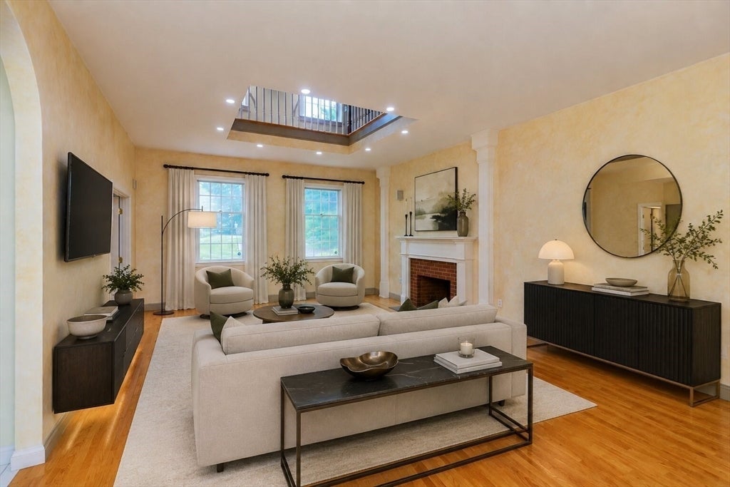 68 Elm St, Canton, MA Photo #12