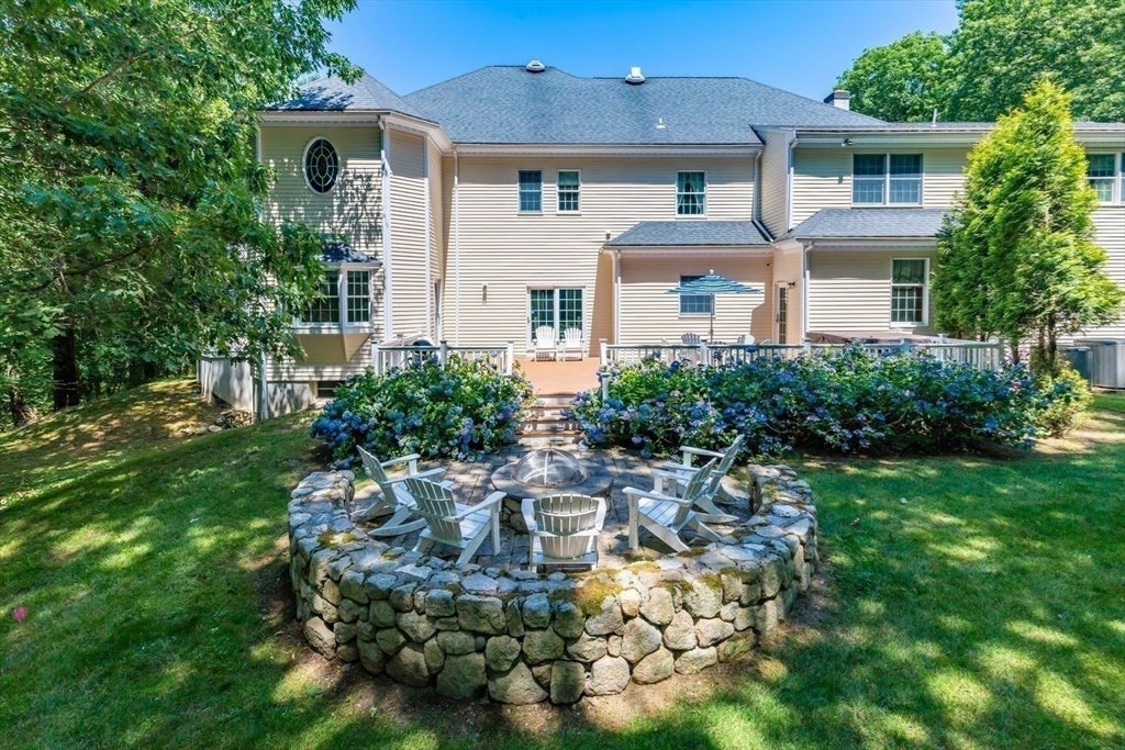 68 Elm St, Canton, MA Photo #24