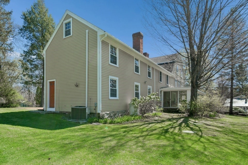 302 Church Street
