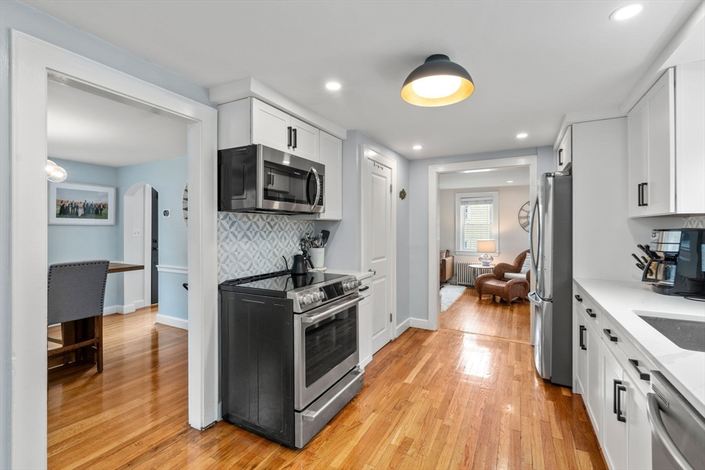 136 Ellis Ave