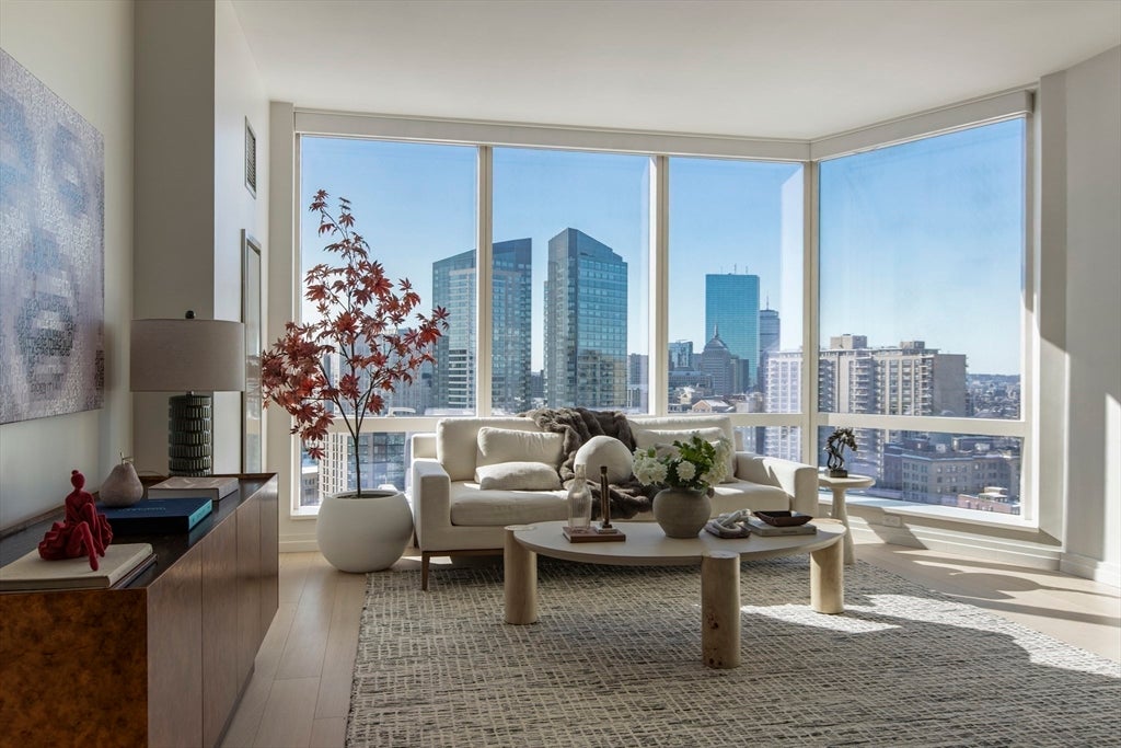 1 Franklin St 2310