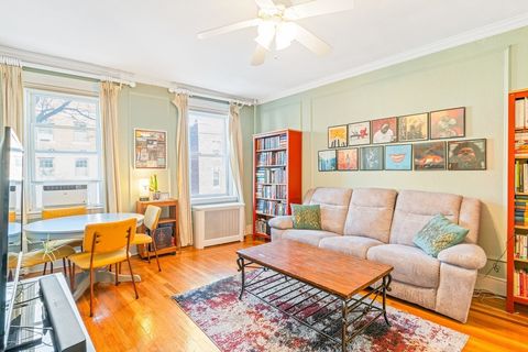 Photo of 14 James St #3, Brookline, MA 02446 (MLS # 73484523)