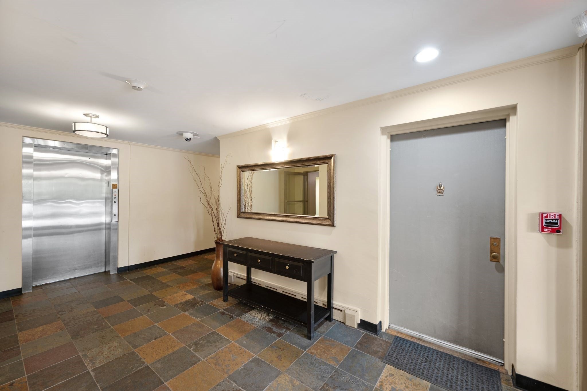 16 Addington Rd #12, Brookline, MA Photo #6
