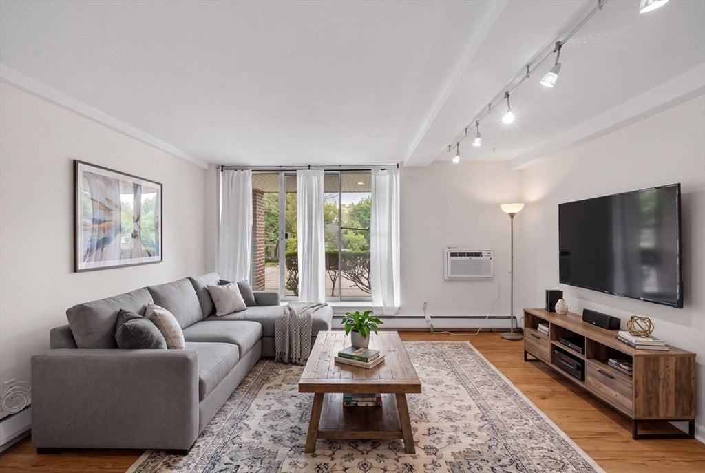 16 Addington Rd #12, Brookline, MA, 16 Addington Rd #12, Brookline, MA Photo #1