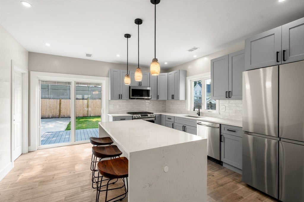 24 N Byron Ave