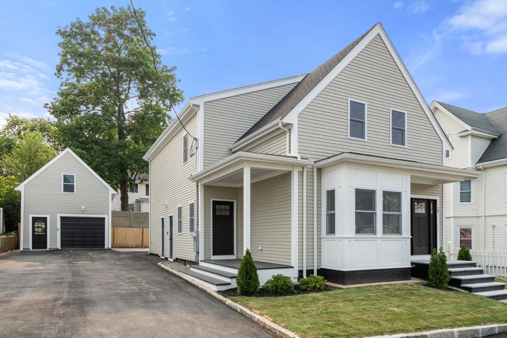 24 N Byron Ave