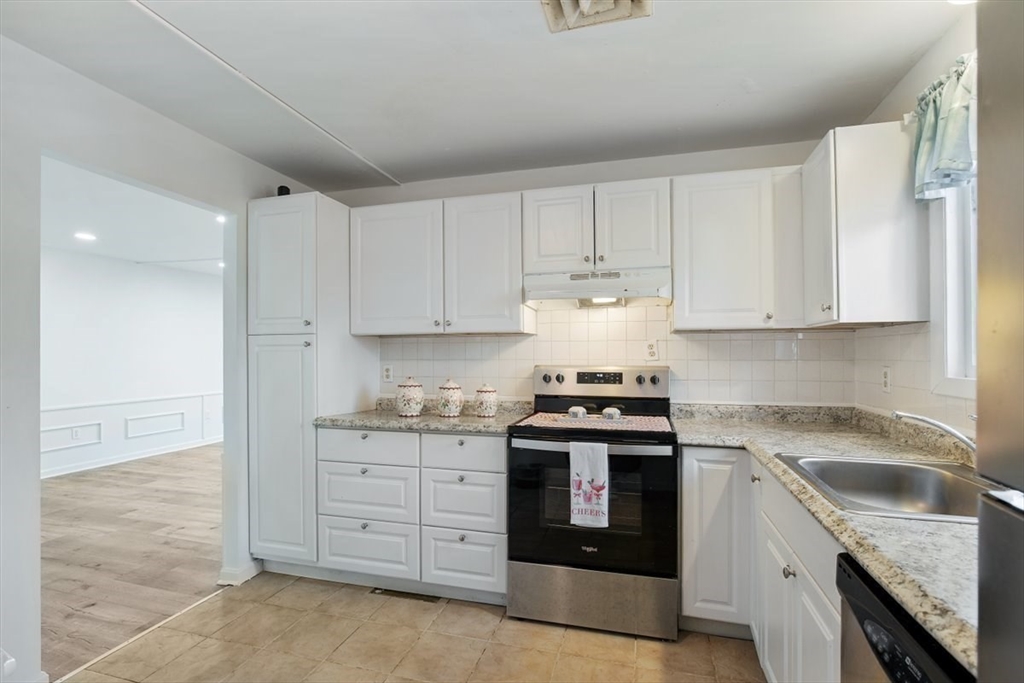 15 Oak Neck Rd #11, Barnstable, MA Photo #10