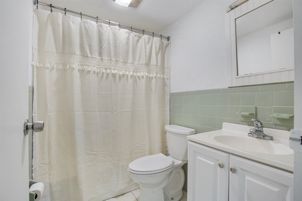 15 Oak Neck Rd #11, Barnstable, MA Photo #19