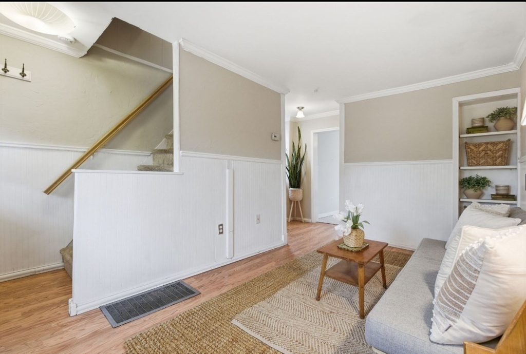 186 West St