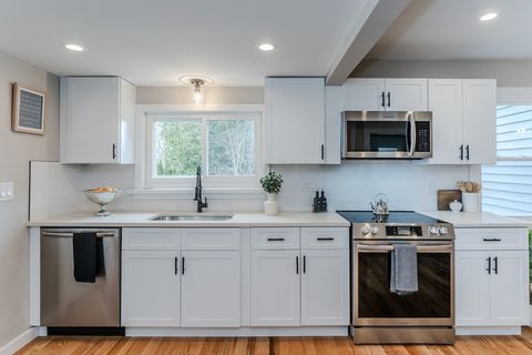 199 Allen St East Longmeadow MA 01028
