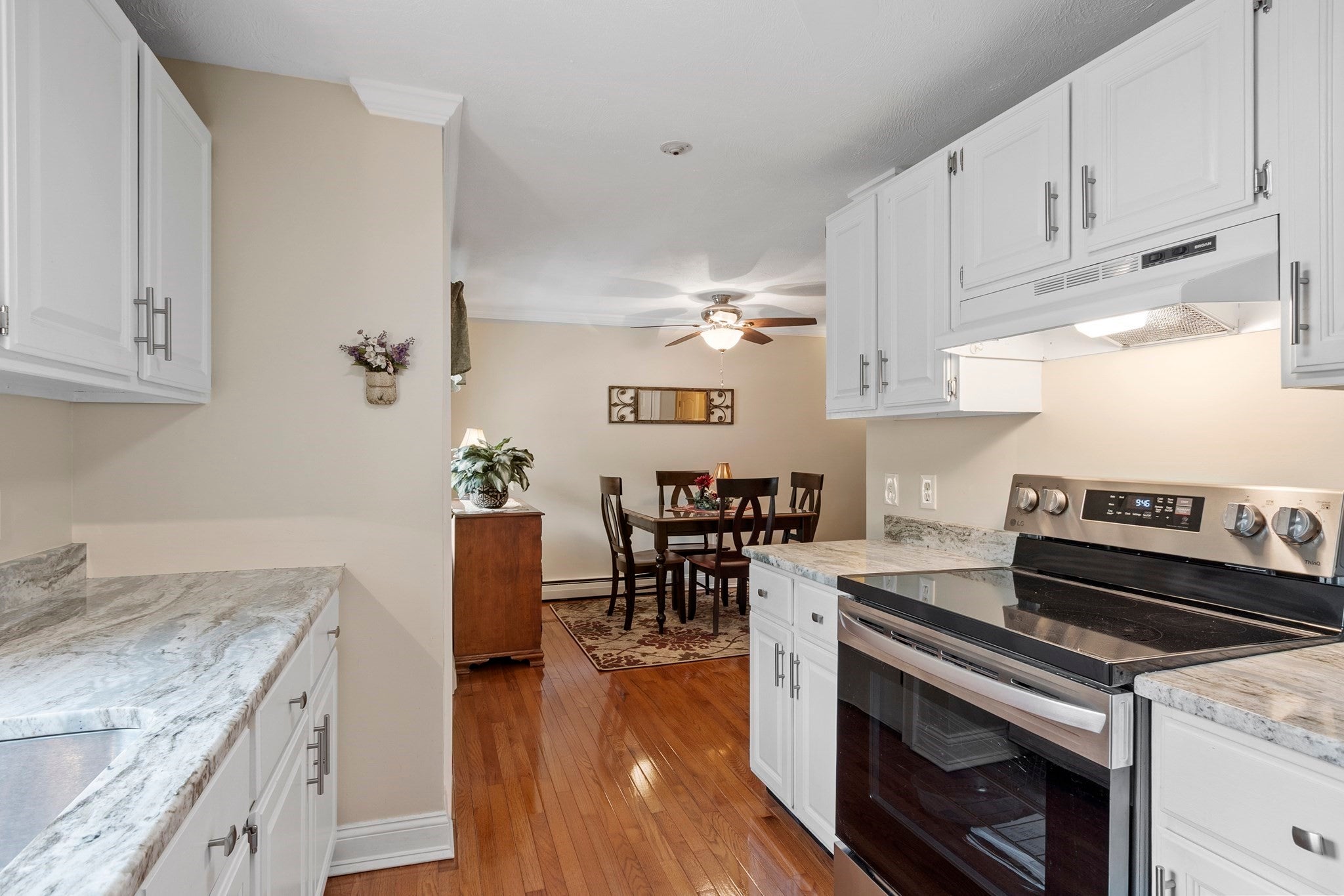 221 Bayberry Hill Ln 221