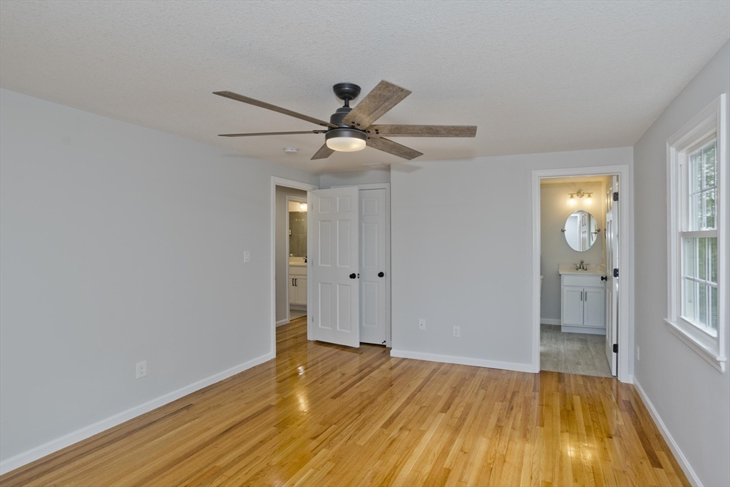 Wilbraham, Massachusetts 01095, United States, 5 Bedrooms Bedrooms, ,3 BathroomsBathrooms,Residential,Active,133765