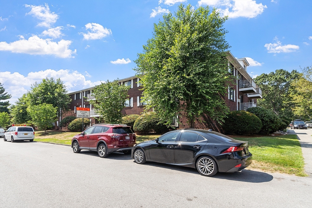 272 E Haverhill Street 20