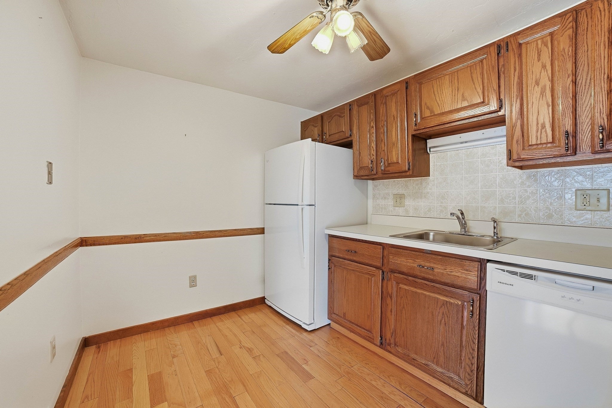 2 Ladyslipper Ln #3, Auburn, MA, 2 Ladyslipper Ln #3, Auburn, MA Photo #5