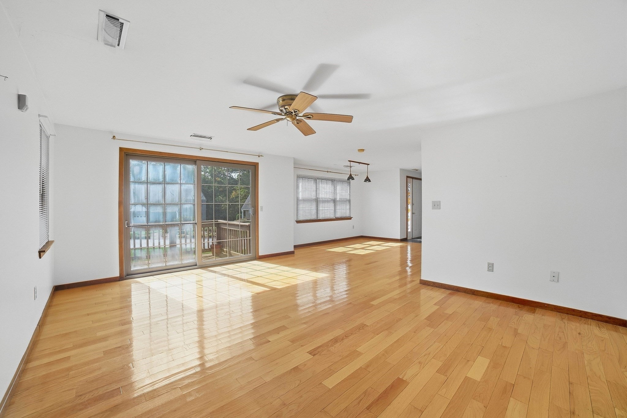 2 Ladyslipper Ln #3, Auburn, MA, 2 Ladyslipper Ln #3, Auburn, MA Photo #17