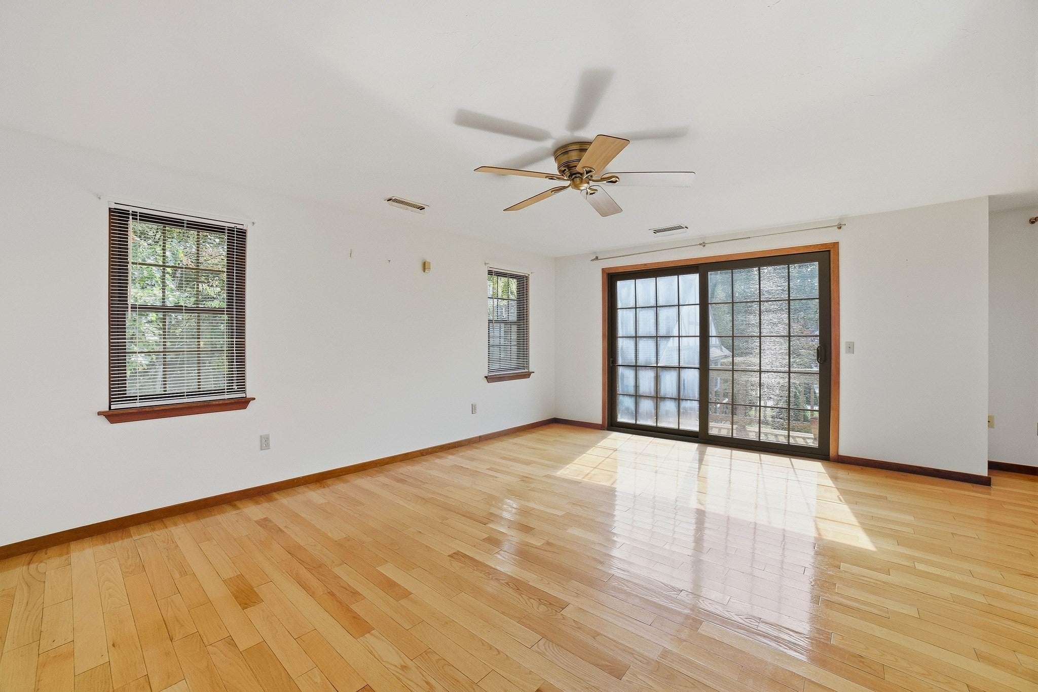 2 Ladyslipper Ln #3, Auburn, MA, 2 Ladyslipper Ln #3, Auburn, MA Photo #16