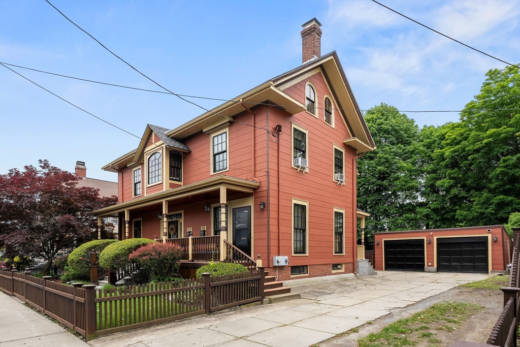 58-60 Cottage 1