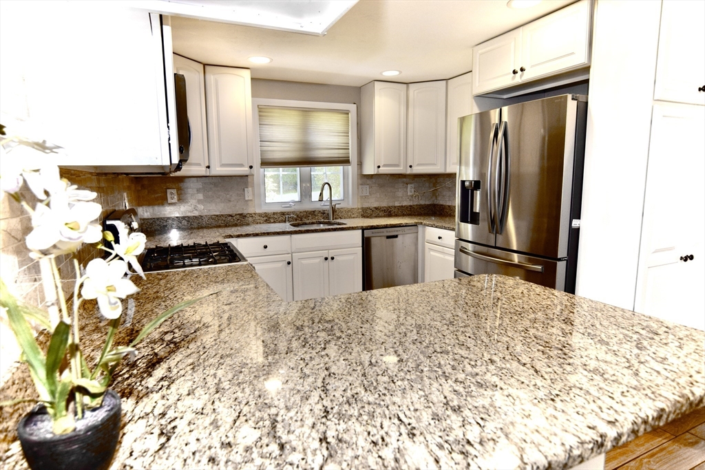 172 Edgehill Road 172