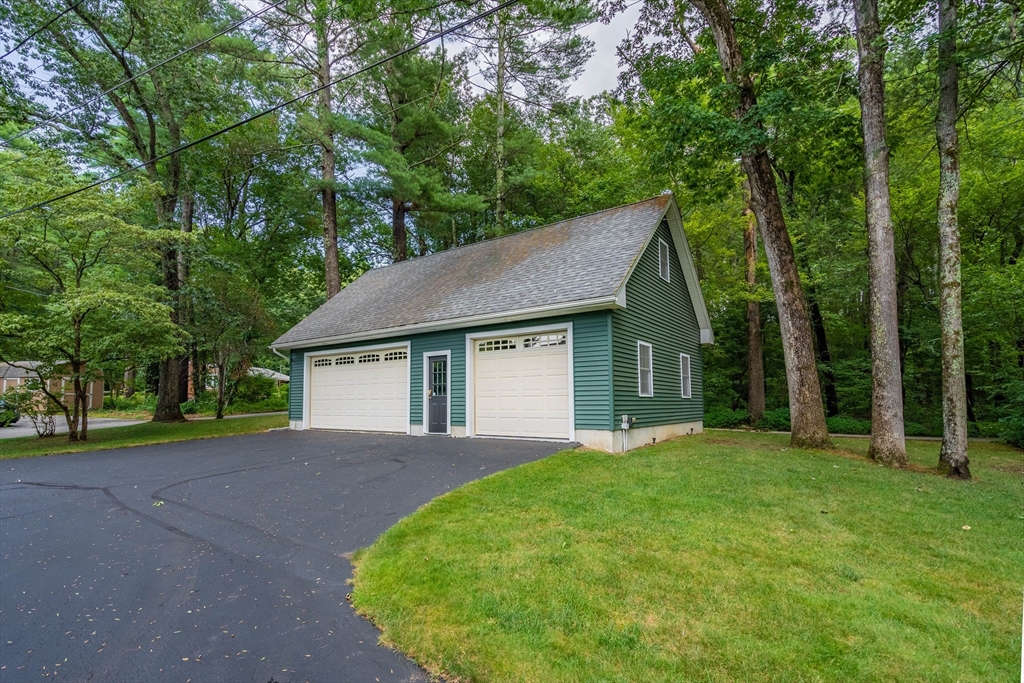 33 Mountain Brook Rd