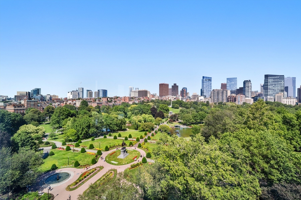 2 Commonwealth Avenue 11BCD