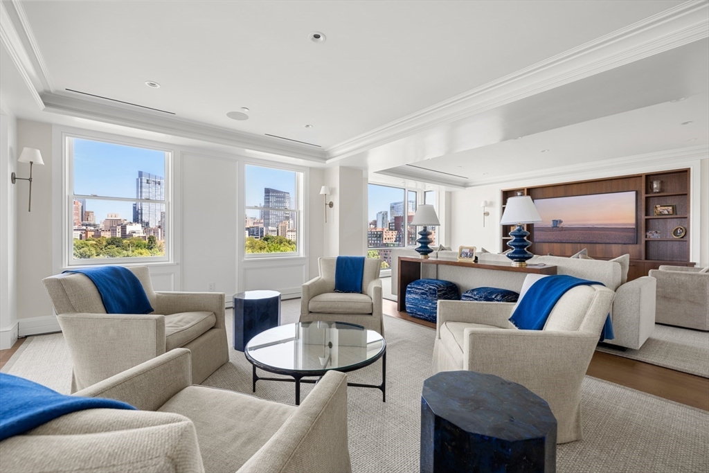 2 Commonwealth Avenue 11BCD