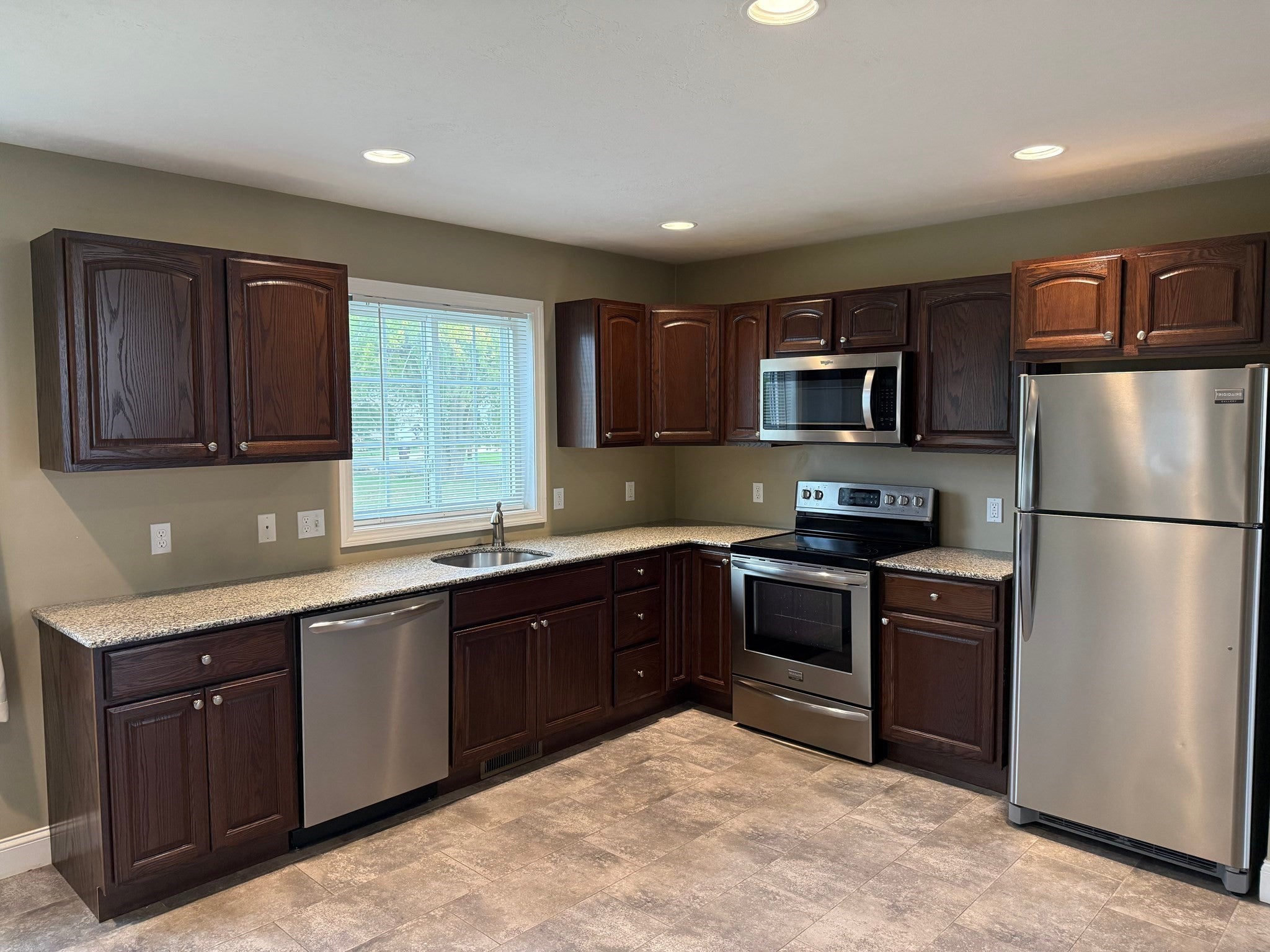 74 Moseley Ave #74, Westfield, MA, 74 Moseley Ave #74, Westfield, MA Photo #3