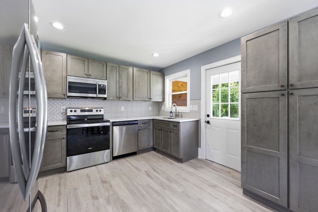 17 Taylor St #17, South Hadley, MA, 17 Taylor St #17, South Hadley, MA Photo #13