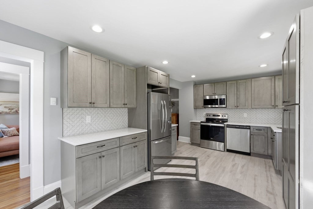 17 Taylor St #17, South Hadley, MA, 17 Taylor St #17, South Hadley, MA Photo #18