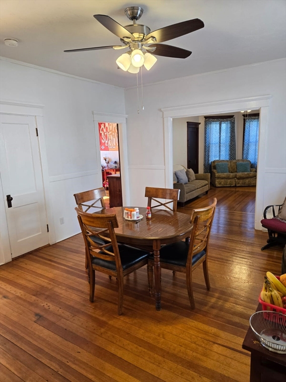 New Bedford, Massachusetts 02740, United States, 8 Bedrooms Bedrooms, ,3 BathroomsBathrooms,Residential,Pending,108333