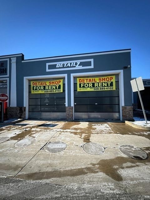 925 Turnpike St Canton MA 02021