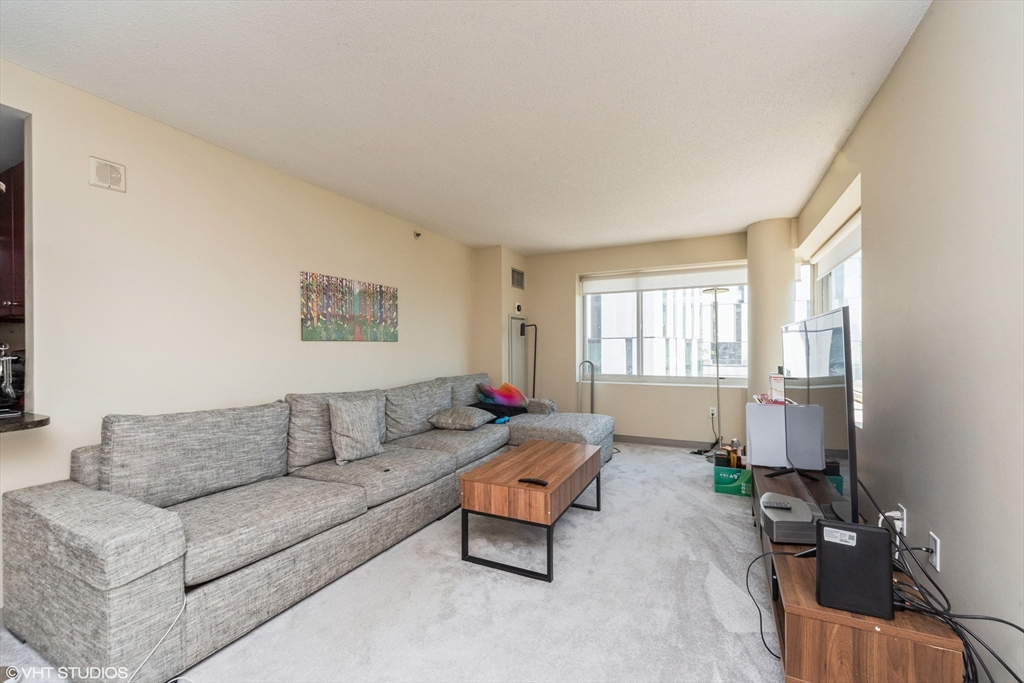 8-12 Museum Way 629