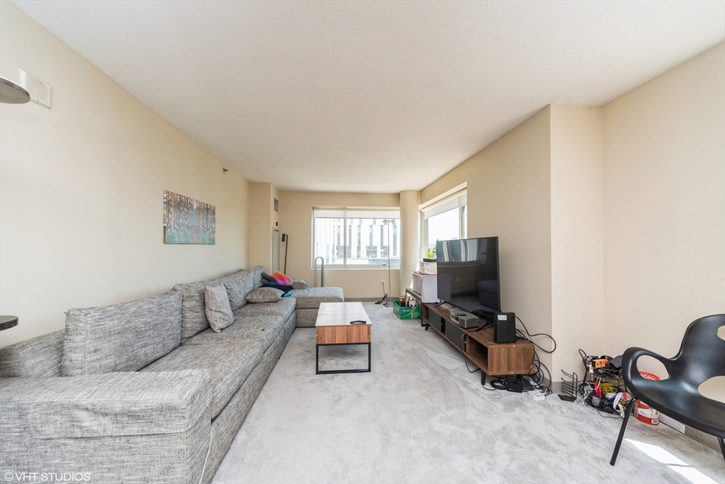 8-12 Museum Way 629