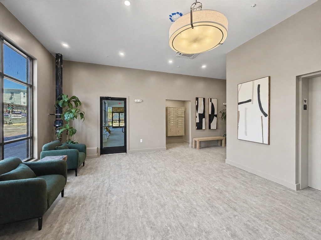 3992 Washington St #303, Boston, MA Photo #17