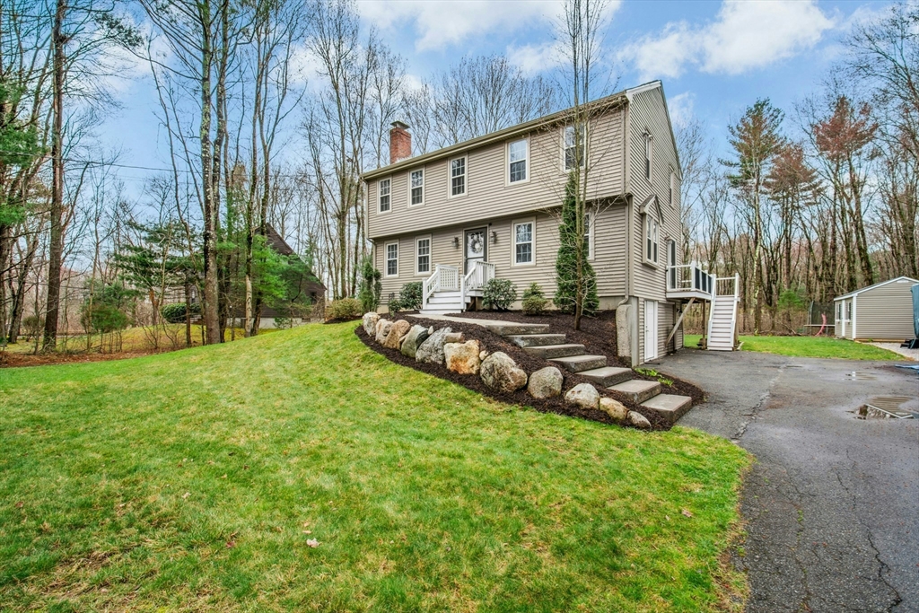 22 Walter Dr