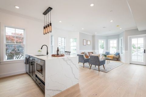 Photo of 115 Beacon Street #D, Somerville, MA 02143 (MLS # 73311871)